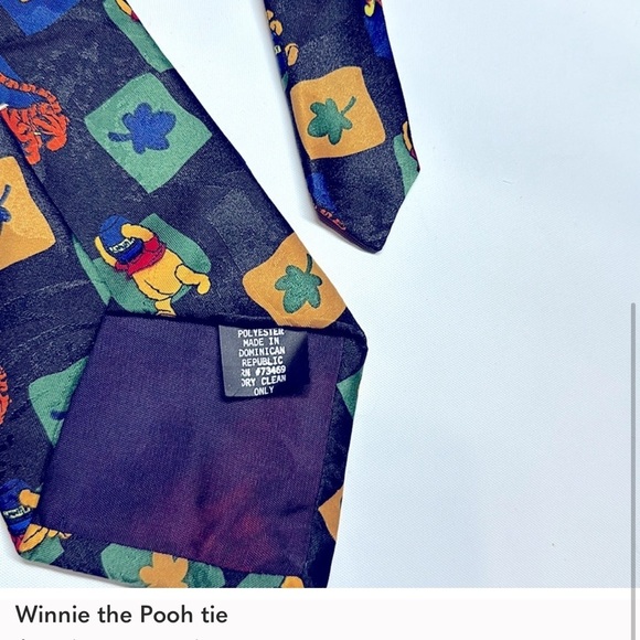 Looney Tunes Vintage looney tunes character 1994
Mickey Mouse
Winnie the Pooh - Picture 3 of 13